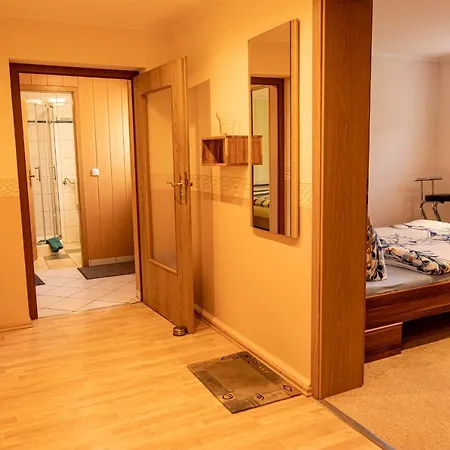 Apartment Im Souterrain *