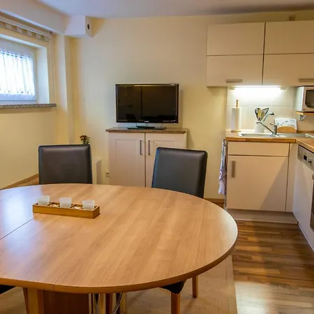 Im Souterrain Appartement